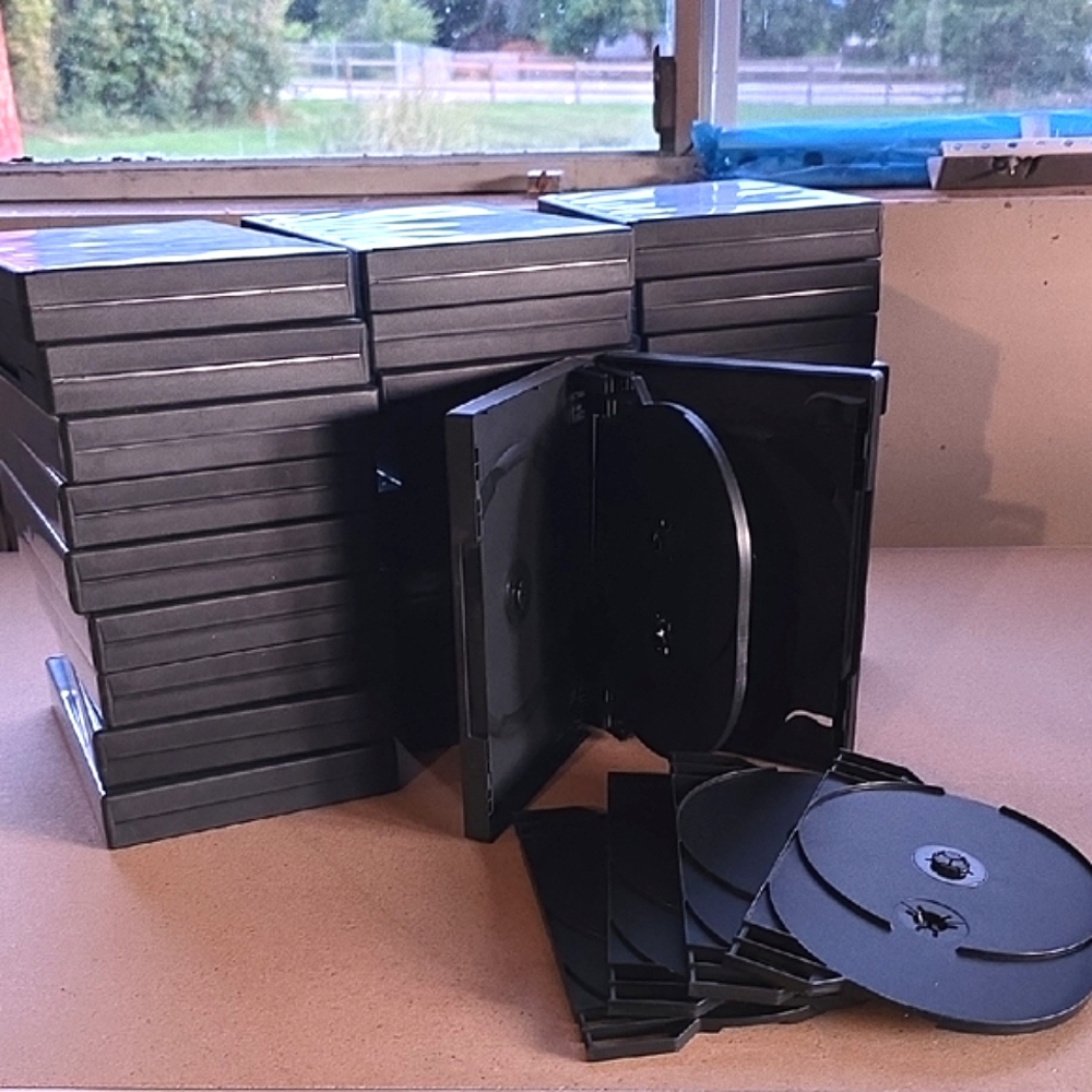28 X New Black Hard DVD Cases + 4 Extra CD Holder Inserts Bundle